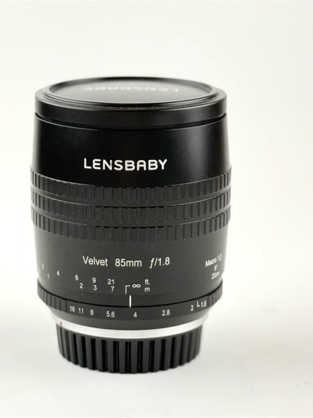 Lensbaby Velvet 85 85mm f/1.8 lens for Canon. EF mount